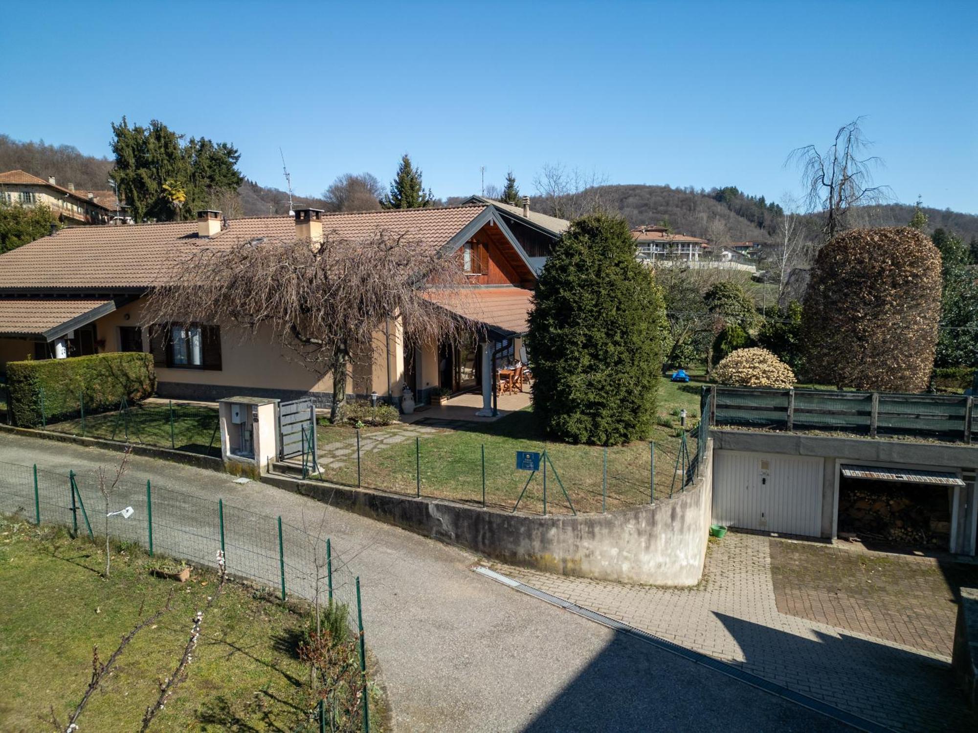 Casa Antonia Tra Laghi & Monti Villa Armeno Exterior photo
